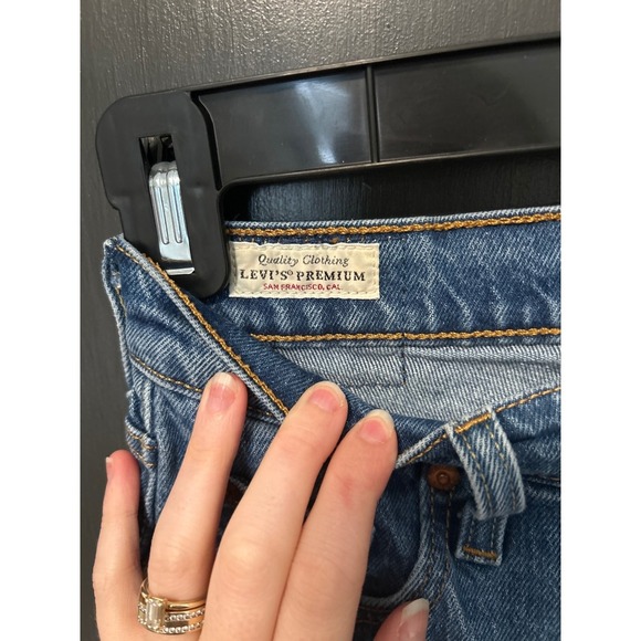 Levi's Premium Denim Jeans High Rise Button Fly Slim Fit 501s W23 L30 - Picture 2 of 6